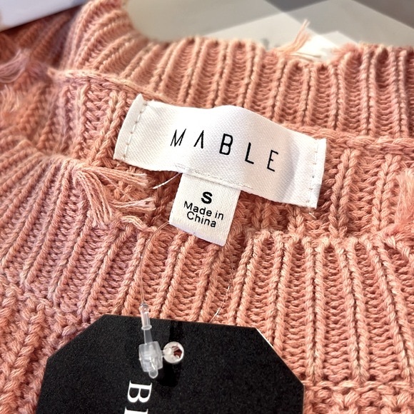 MABLE Julia Salmon Distressed Edge Sweater - Picture 8 of 9